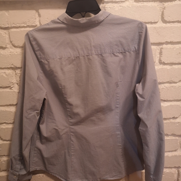 Striped button down - Picture 4 of 4